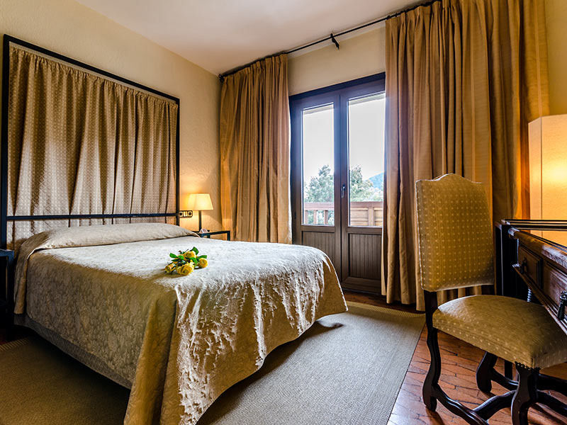 Hotel Temple Ponferrada Εξωτερικό φωτογραφία